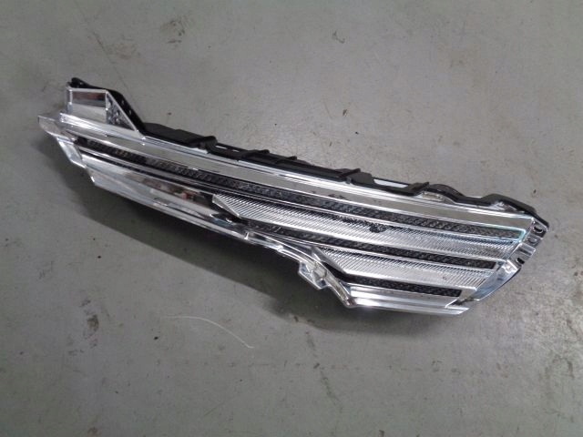 фото №8, Ford galaxy mk4 16 середина лампы левый перед