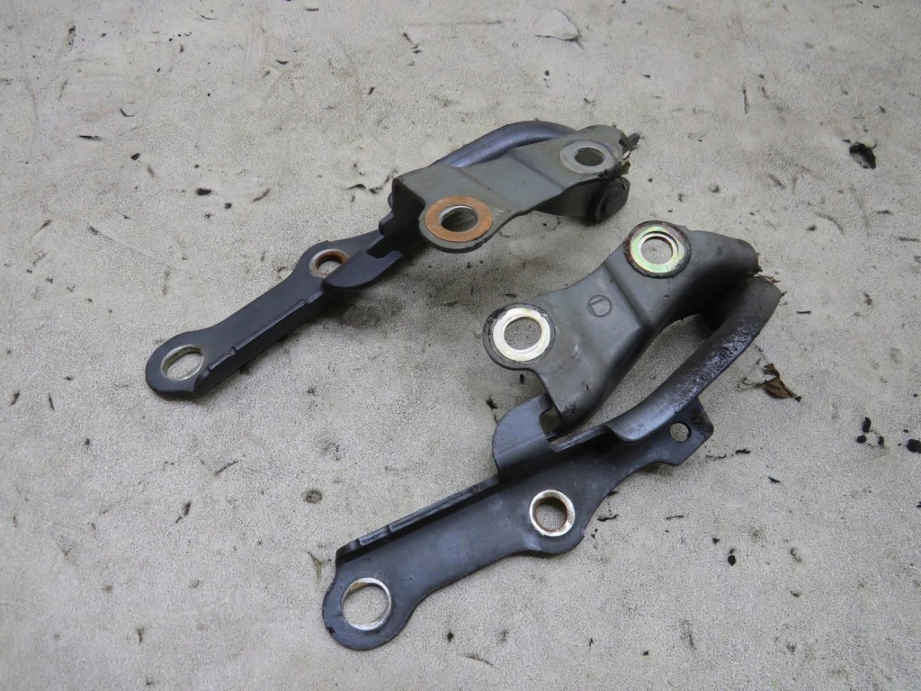 фото №1, Петля капот лівий land cruiser 120