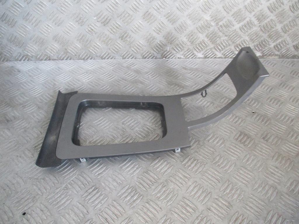 фото №1, Рамка туннель среднего peugeot 407 04-11r 9646824577