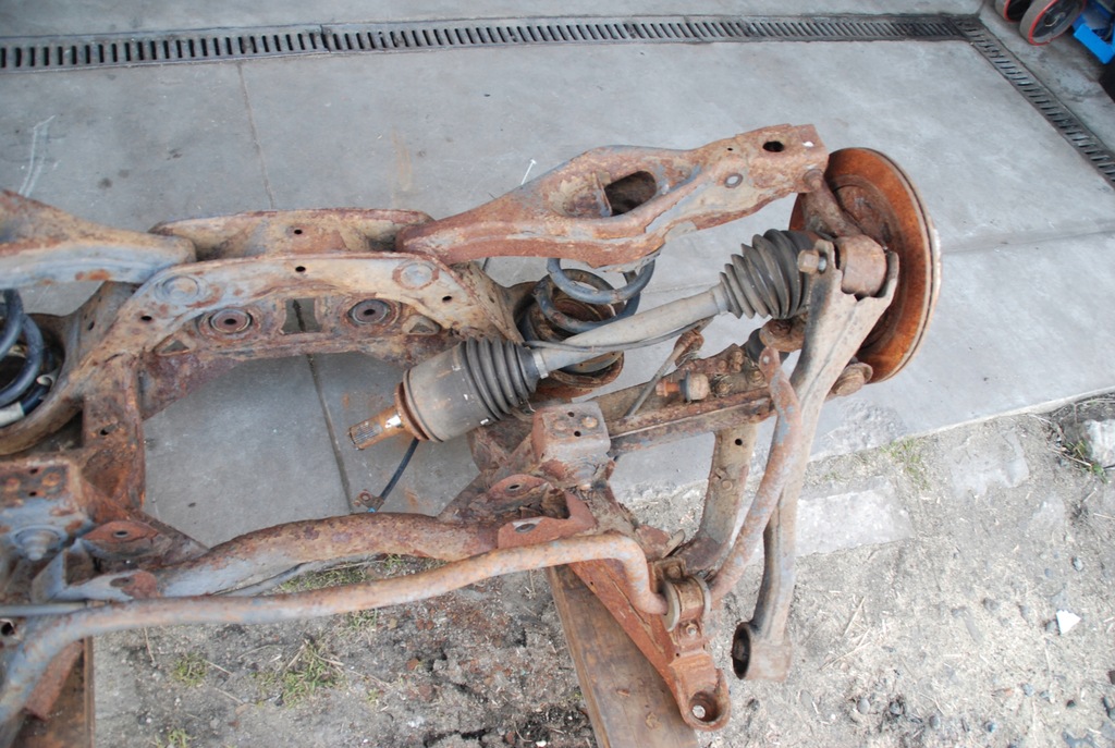 фото №7, Балка oś підвіска задня mitsubishi pajero 4 iv