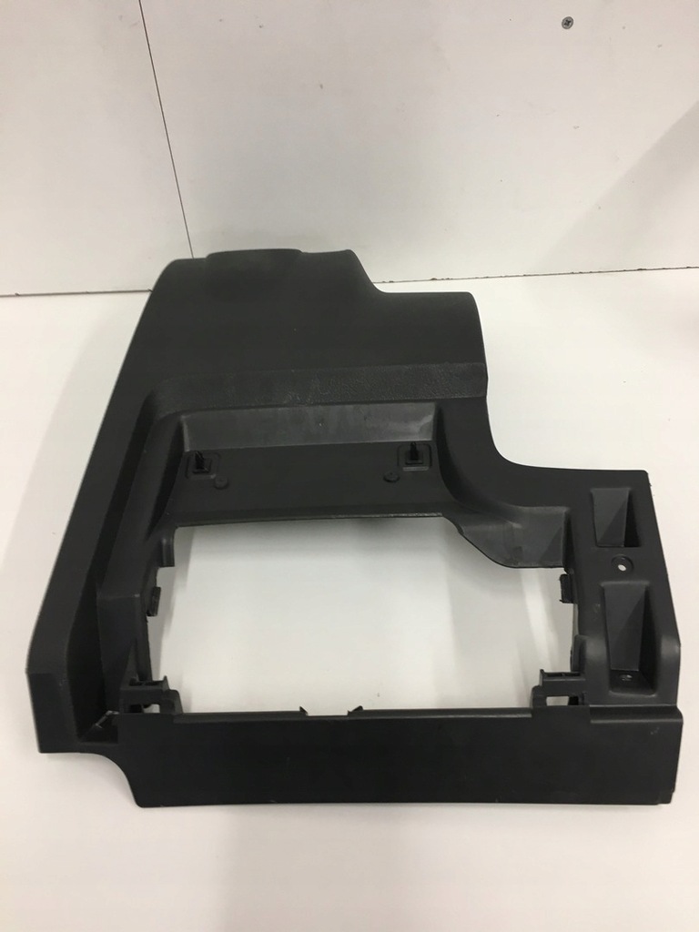 фото №7, Защита консоли нижняя vw golf v plus 5m1858210a