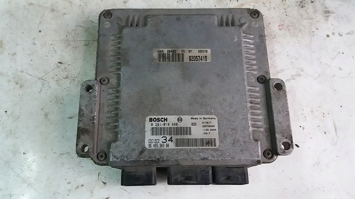 фото №1, Peugeot 607 2.2hdi бортовой компьютер 0281010880