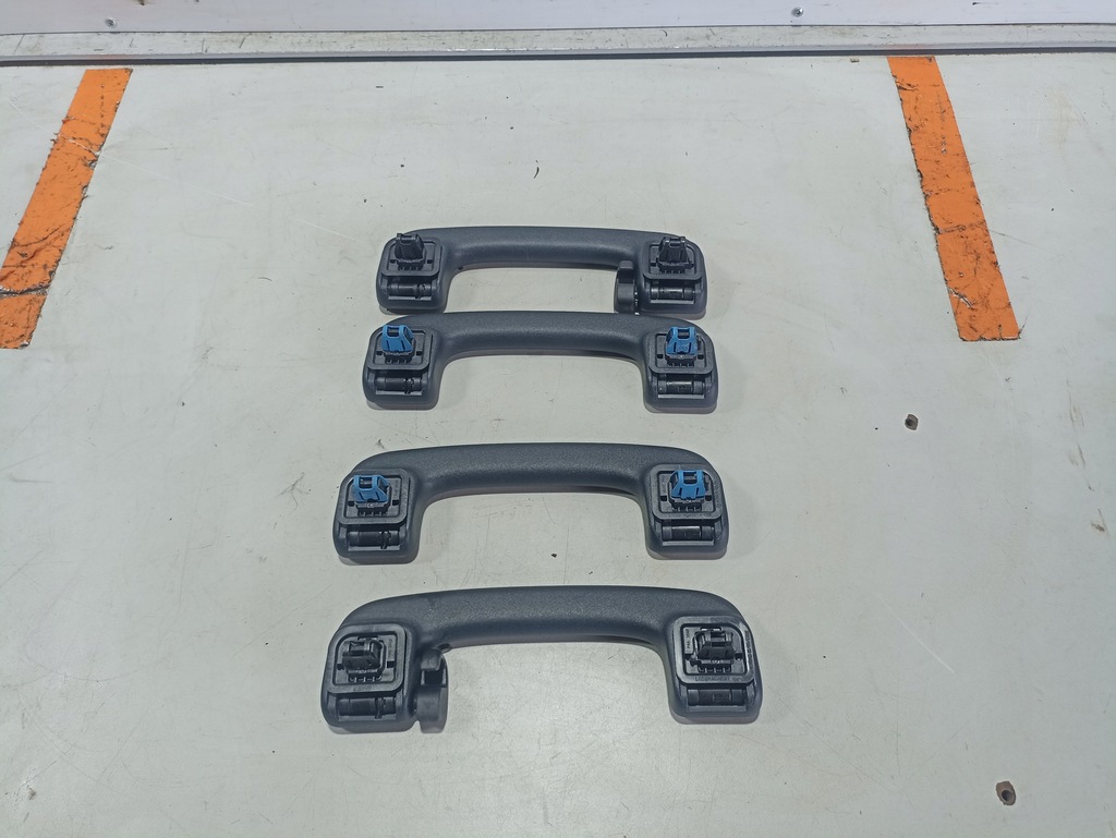 фото №2, Ford mustang mach-e ручки потолочный