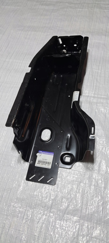 фото №6, Jeep compass кронштейн крила перед лівий 68242523ac