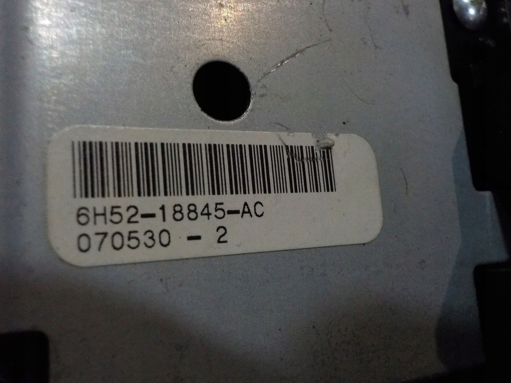 фото №5, Land rover freelander ii 2.2 td4 07r панель радіо cd 6h52-18845-ac