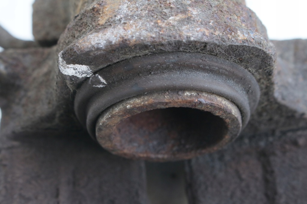 фото №5, Суппорт задний правый opel antara