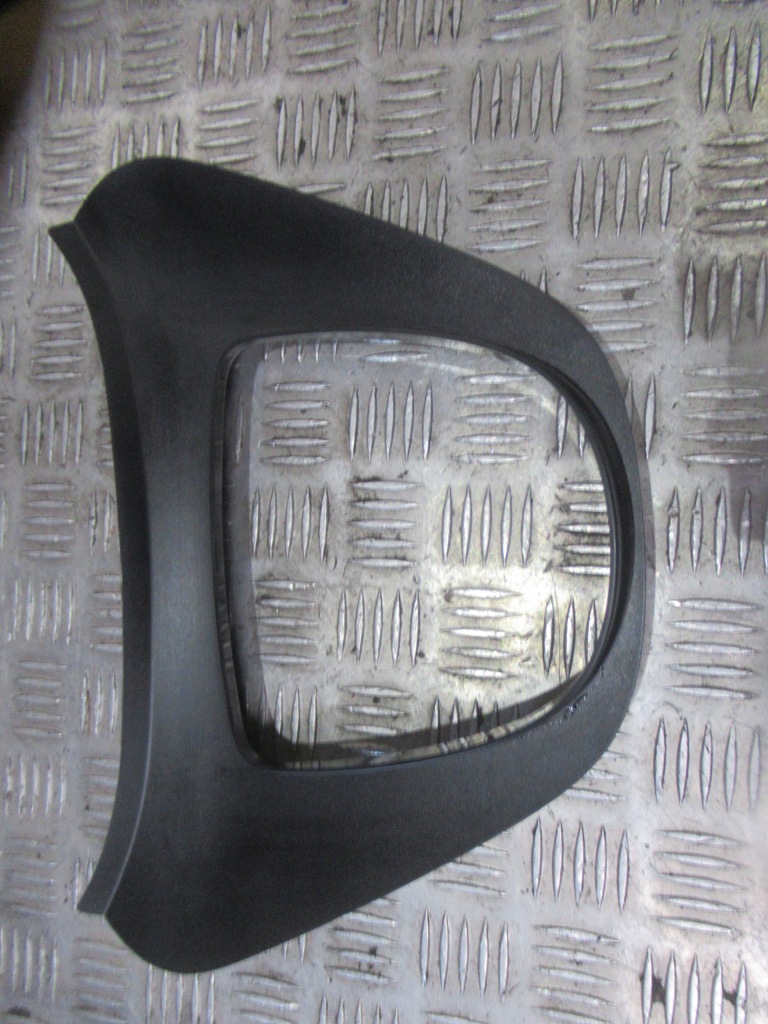 фото №1, Рамка захист консолі mercedes v-klasa w447 a4476893137