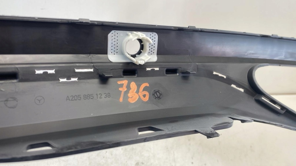 Купить Mercedes c-klasa w205 диффузор спойлер накладка бампера задний  a2058851238