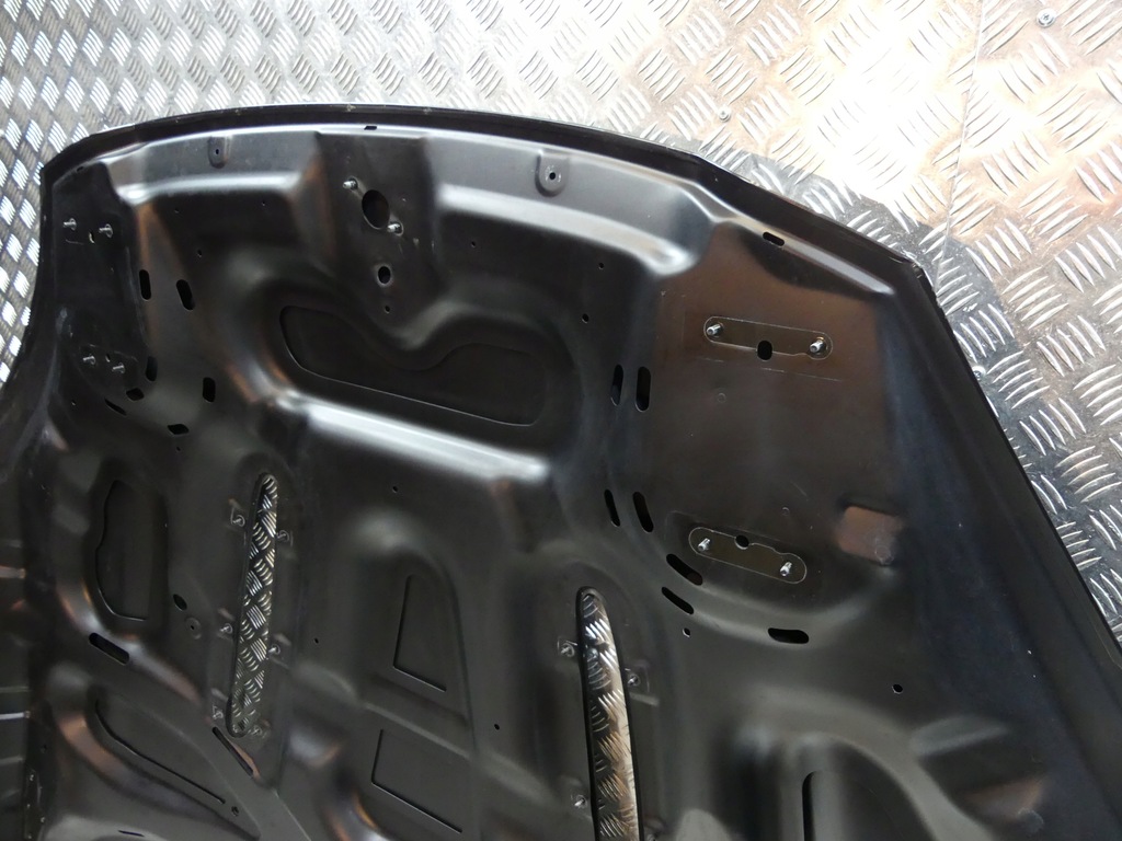 фото №15, Aston martin dbx капот крышка двигателя czarna / оригинал