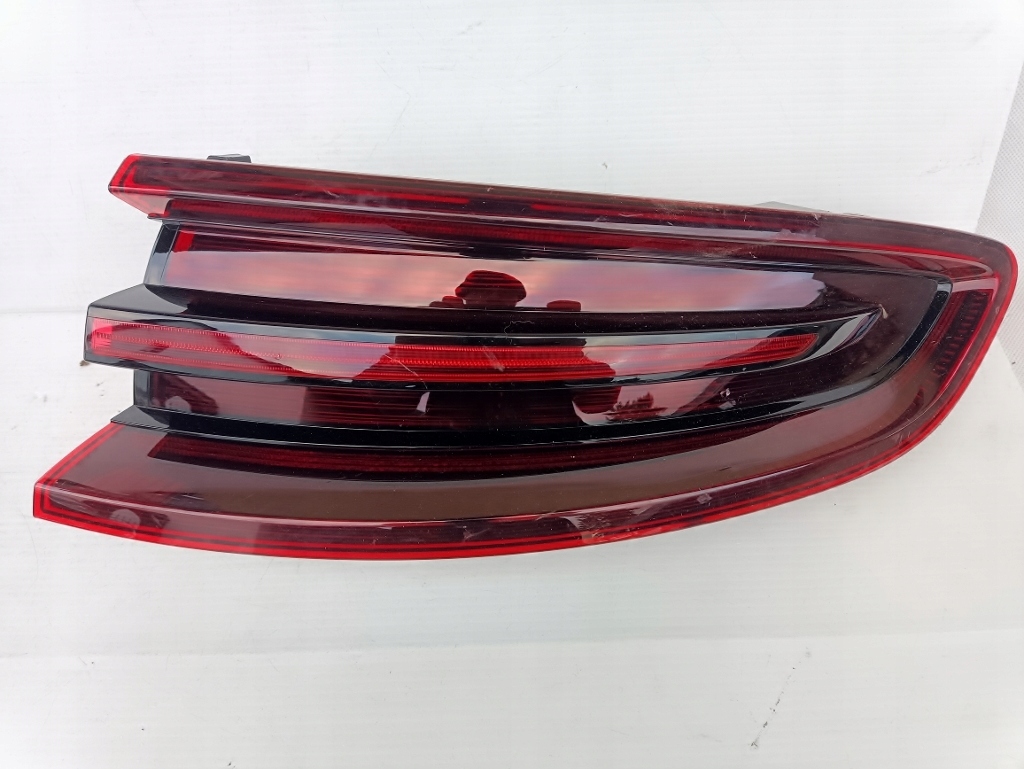 фото №1, Porsche macan 95b945096p лампа зовнішня права gts