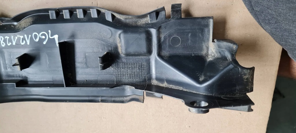 фото №7, S6 c7 4g lift повітропровід повітря права перед 4.0 tfsi 4g0121284ah s7