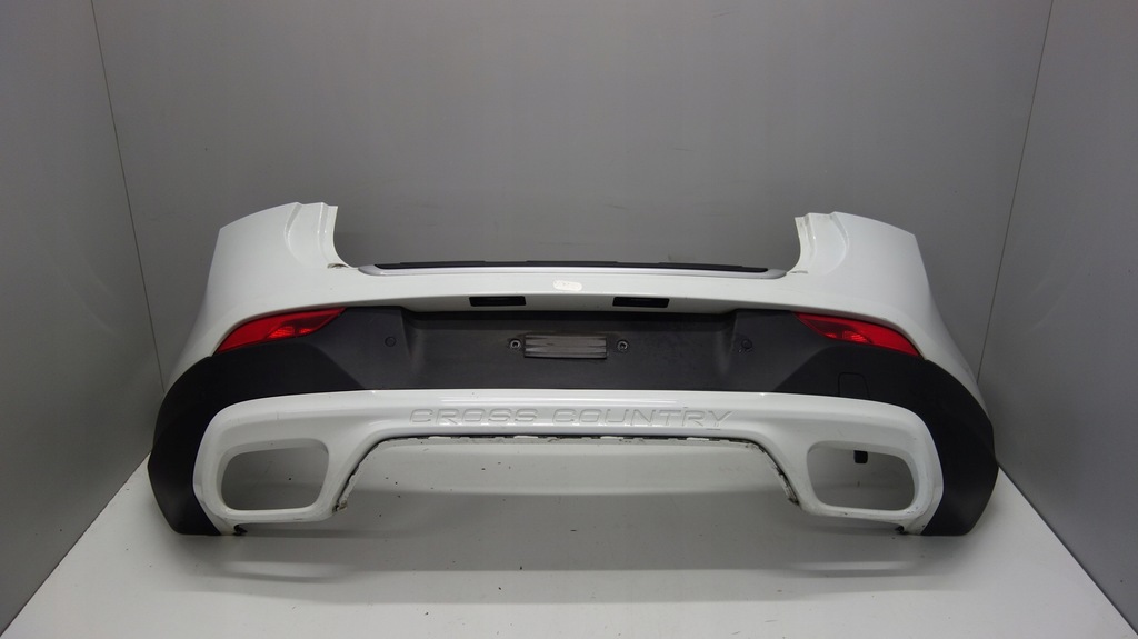 фото №1, Volvo v40 cross country бампер задній pdc