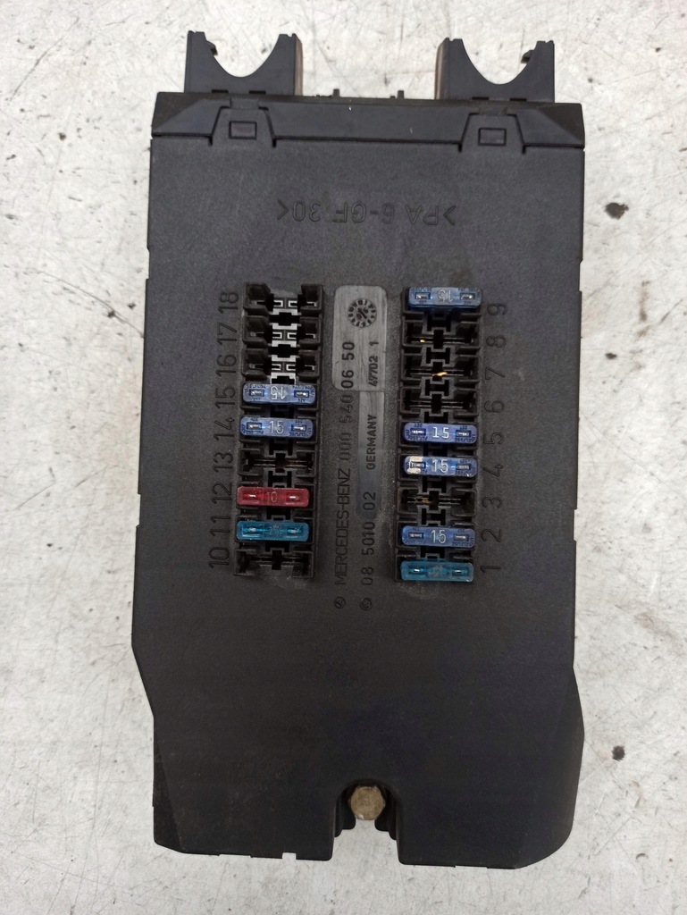 фото №10, W638 2.2cdi коробка предохранителей 0005400650