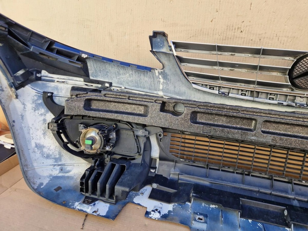 Бампер перед комплектний  granatowy хром mercedes a w169 2.0 Доставка