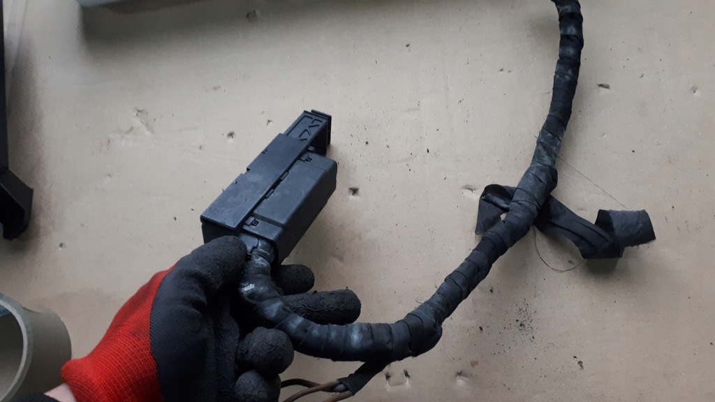 фото №10, S6 c7 4g штекер насоса тормозной 4.0 tfsi s7 4g