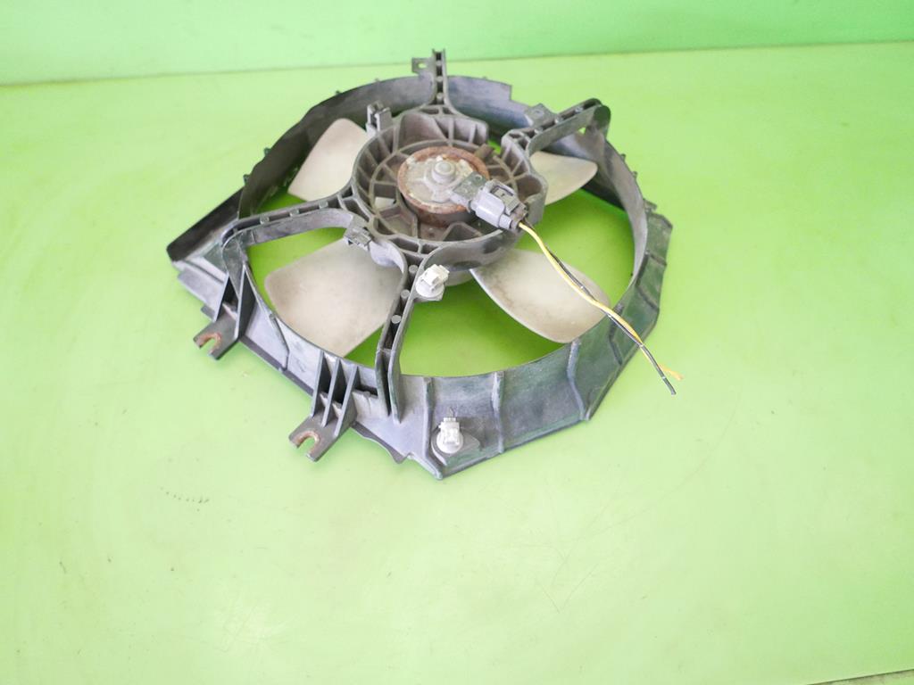 Вентилятор радіатора води mazda 323f bj 1.6 16v Зі Шроту