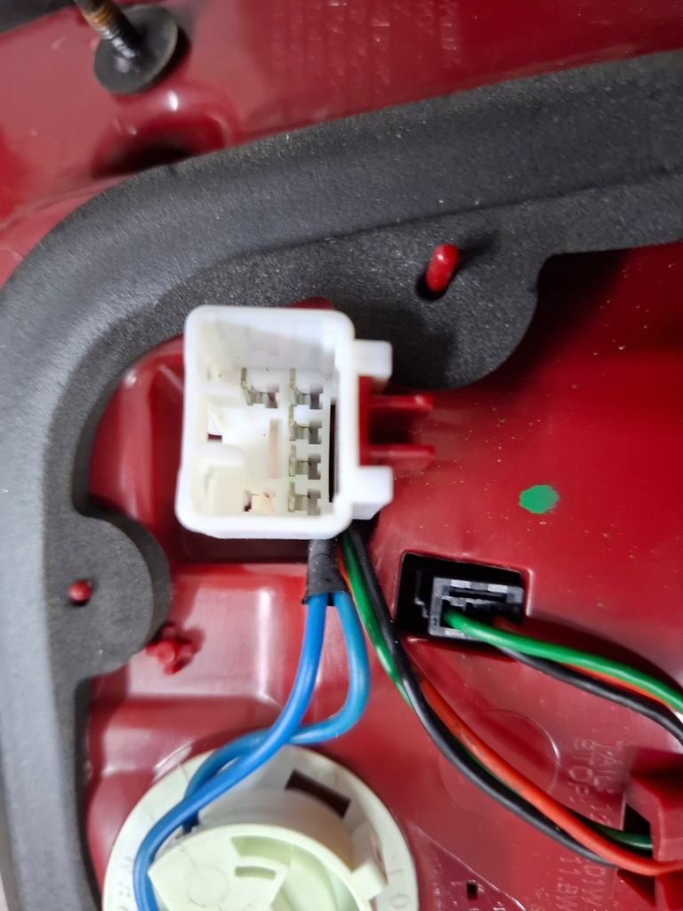 фото №8, Лампа задня задня права kia ceed ii kombi led 2012- 92404-a2320