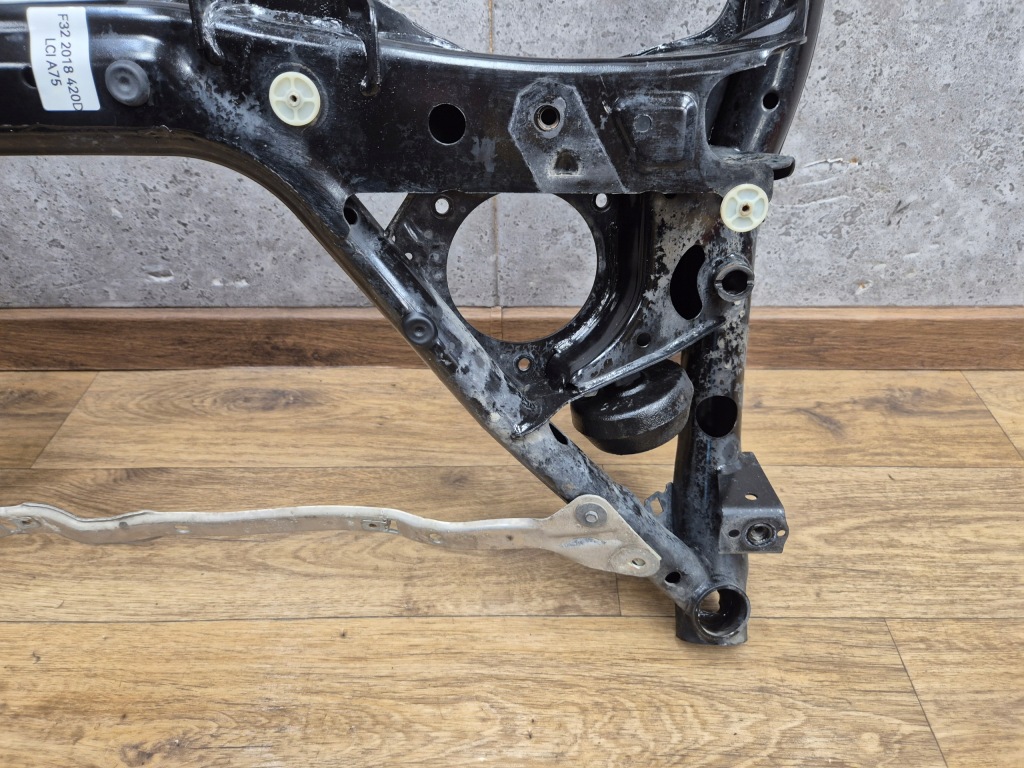 Bmw f32 f36 подрамник подрамник балка подвеска перед передняя rwd 6872120 Цена