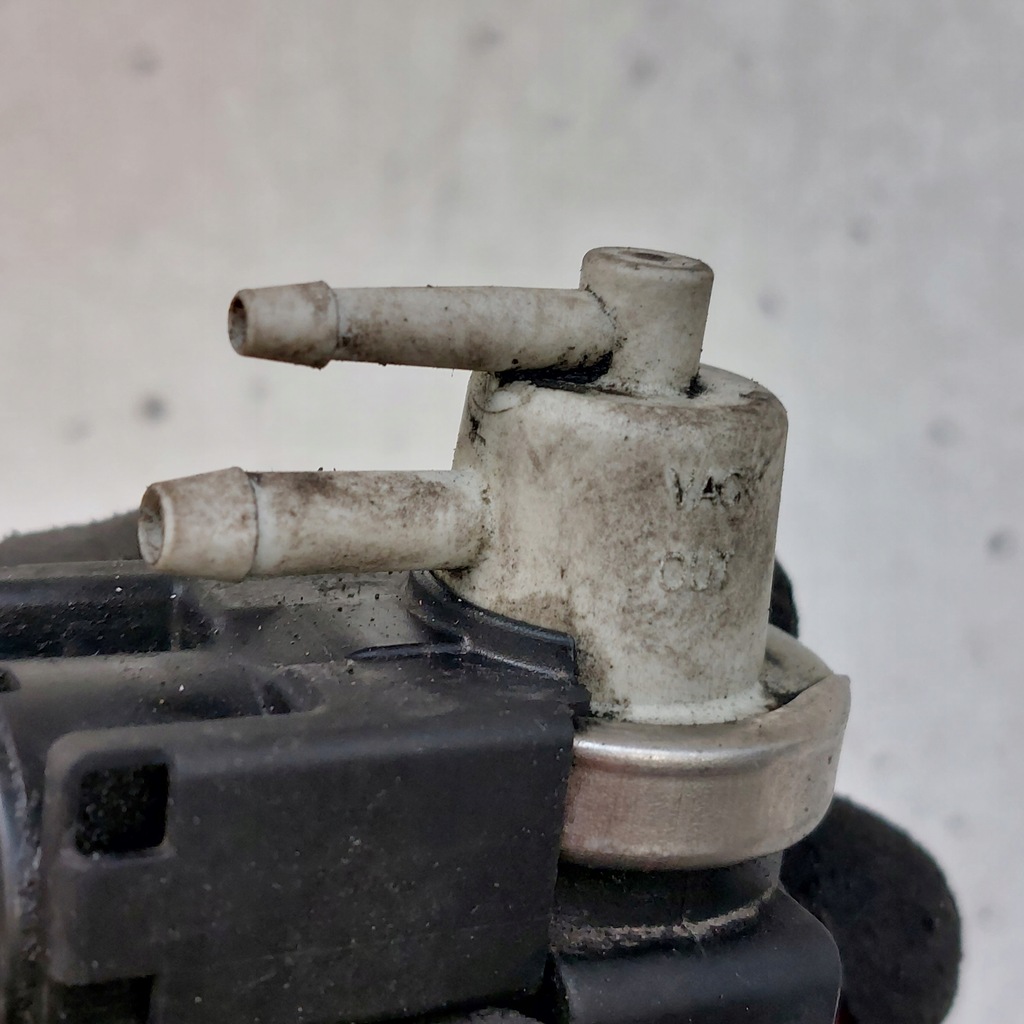 фото №9, Renault scenic ii 2 megane ii 2 1,9 клапан вакууму 8200270451