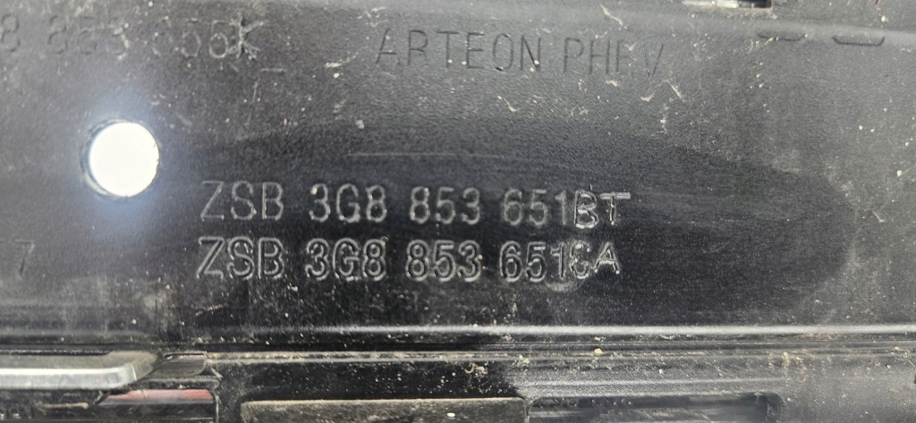 Бампер праві бік vw arteon 3g8 рестайлінг  2020 - перед передній решітка радіатора Доставка