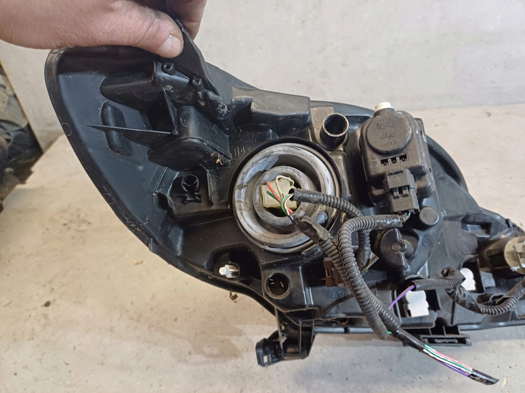 фото №8, Лампа левая перед peugeot 107 nr.81170-0h030