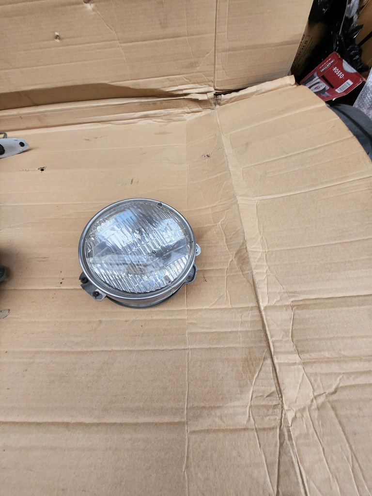 фото №12, Лампы передние chrysler 300 k 1964 orginał комплект