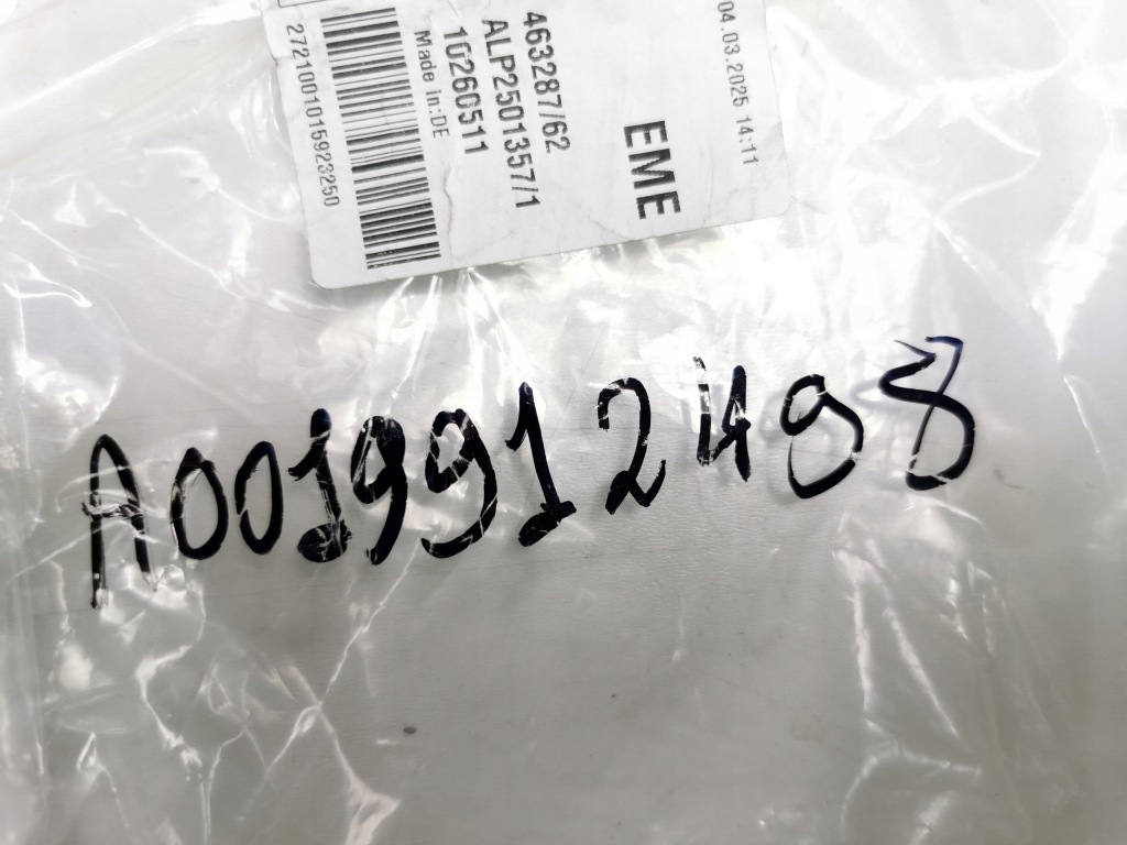 Кліпса двері mercedes-benz gle glc оригінальний номер a0019912498 Зі Шроту