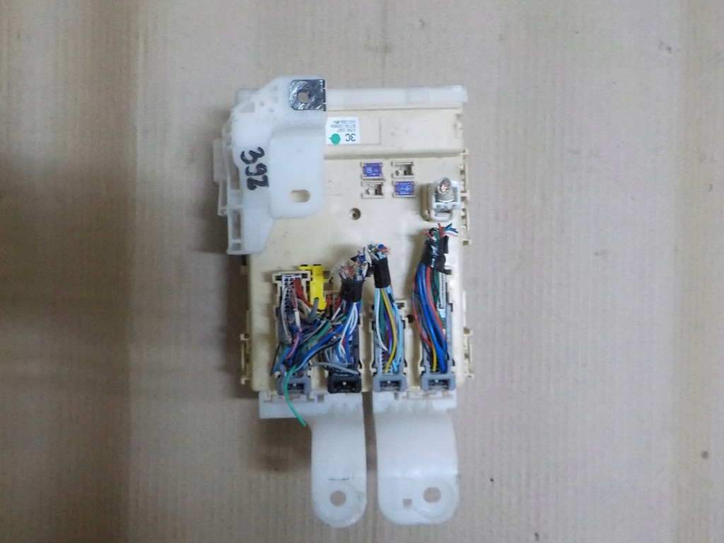 фото №1, Toyota auris ii - модуль bsi 82730-12x80a