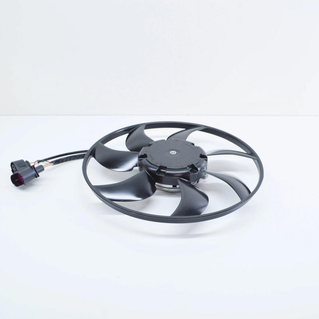 фото №1, Вентилятор радиатора audi q2 5q0959455bj oem