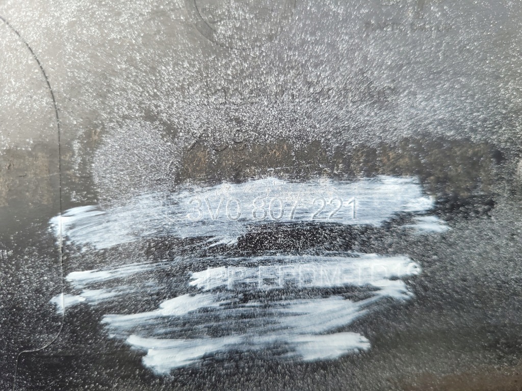 фото №14, Skoda superb iii 3 | бампер перед передній 3v0807221 | 0302