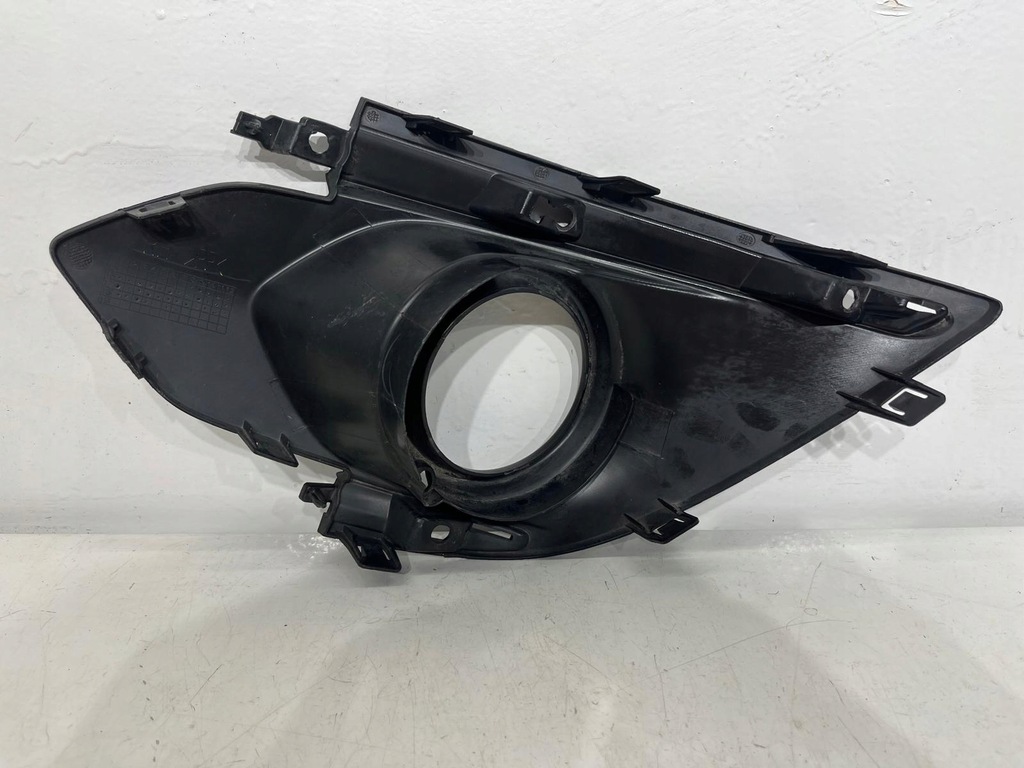 фото №5, Решётка w бампер перед правая mitsubishi space star