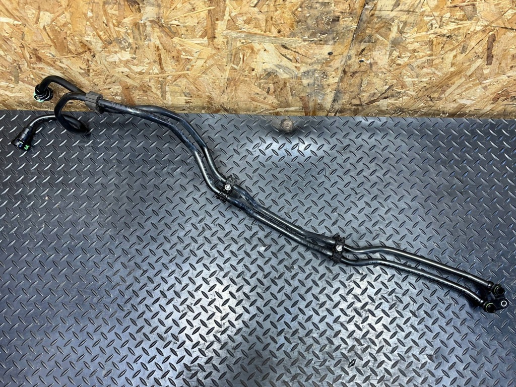 Bmw f32 шланг пабтрубок  радиатора масла коробки передач 7607788 7607787 Киев