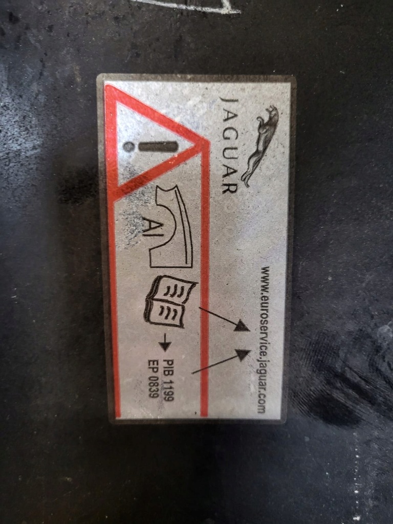 фото №9, Jaguar f-pace левый крыло оригинальный