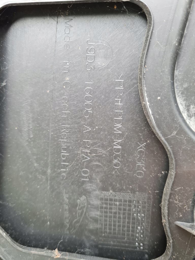 фото №11, Крила правий jaguar i pace x590 9jd3 16005