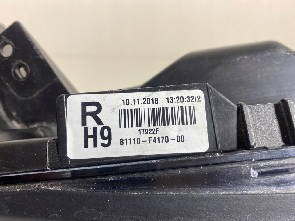 фото №9, Toyota chr ch-r full led лампа левая правая перед