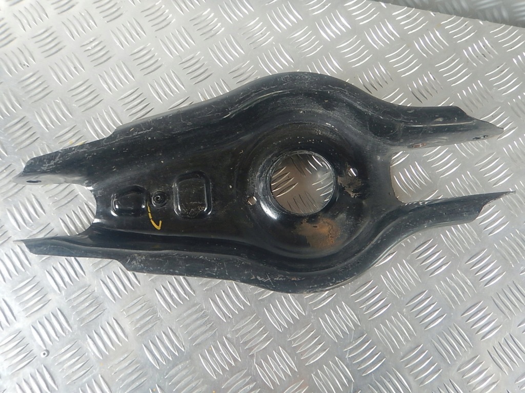 Купить Tesla 3 y рычаг задний  1044451-00-f