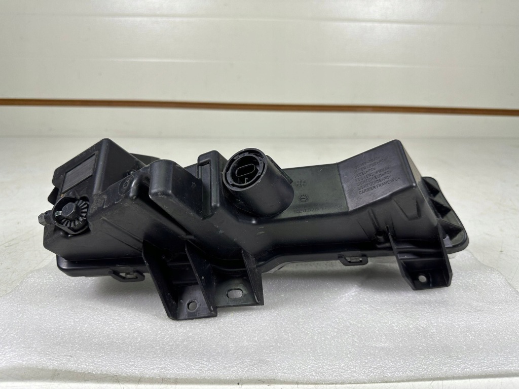 Купить Drl лампа противотуманная перед сторона левая tesla model 3 y 162479700a