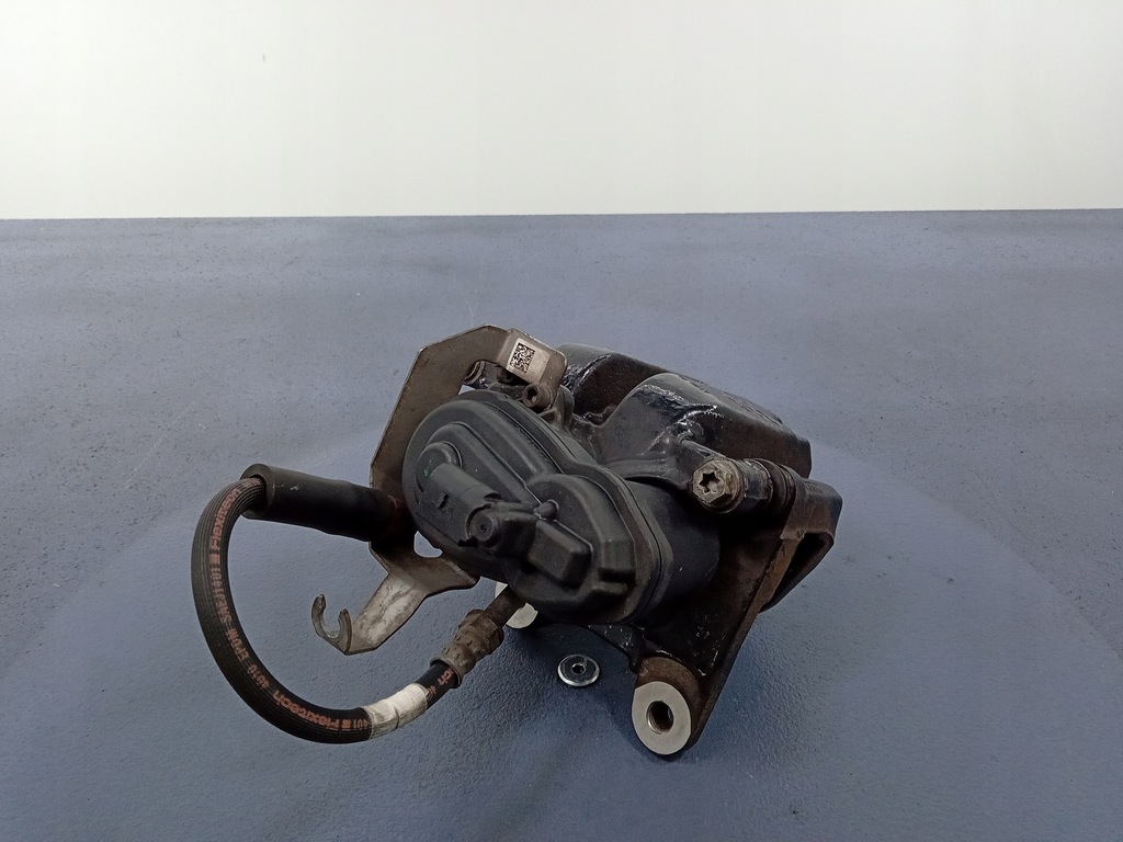 фото №5, Bmw m3 g80 3.0b суппорт задняя левый скоба 44/24