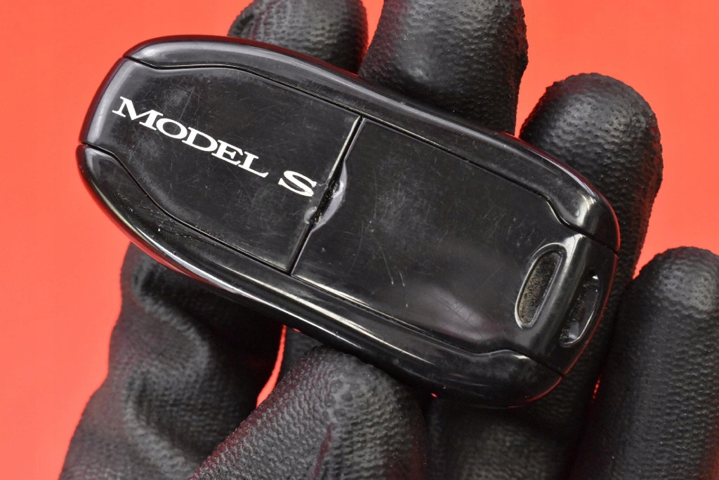 Замок запалювання pilot брелоки tesla model s performance lift 16-21 в Україні