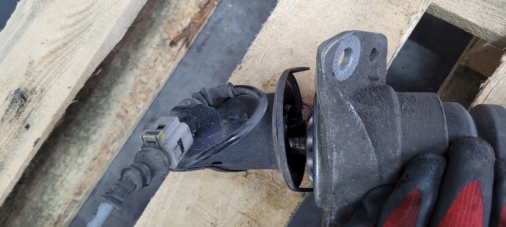 фото №13, S6 c7 4g lift a6 амортизатор задняя 4.0 tfsi 4g0616031ae s7 4g a7