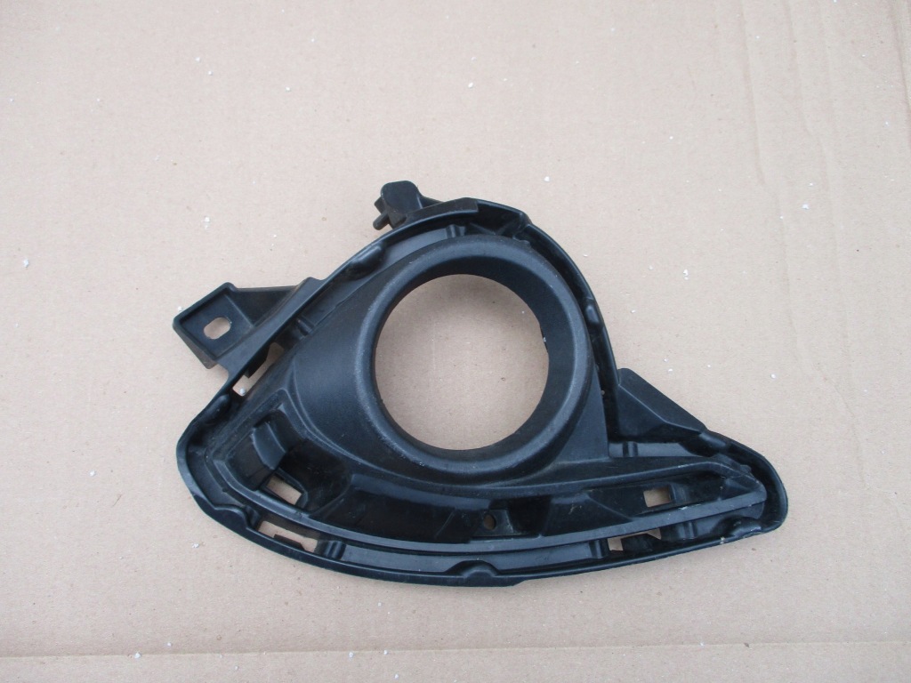 фото №1, Решітка радіатора решітка бампера ліва mazda cx-3 dc3d-50c21