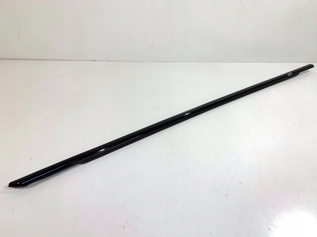 Купити Молдинг ущільнювач перед правий cupra formentor