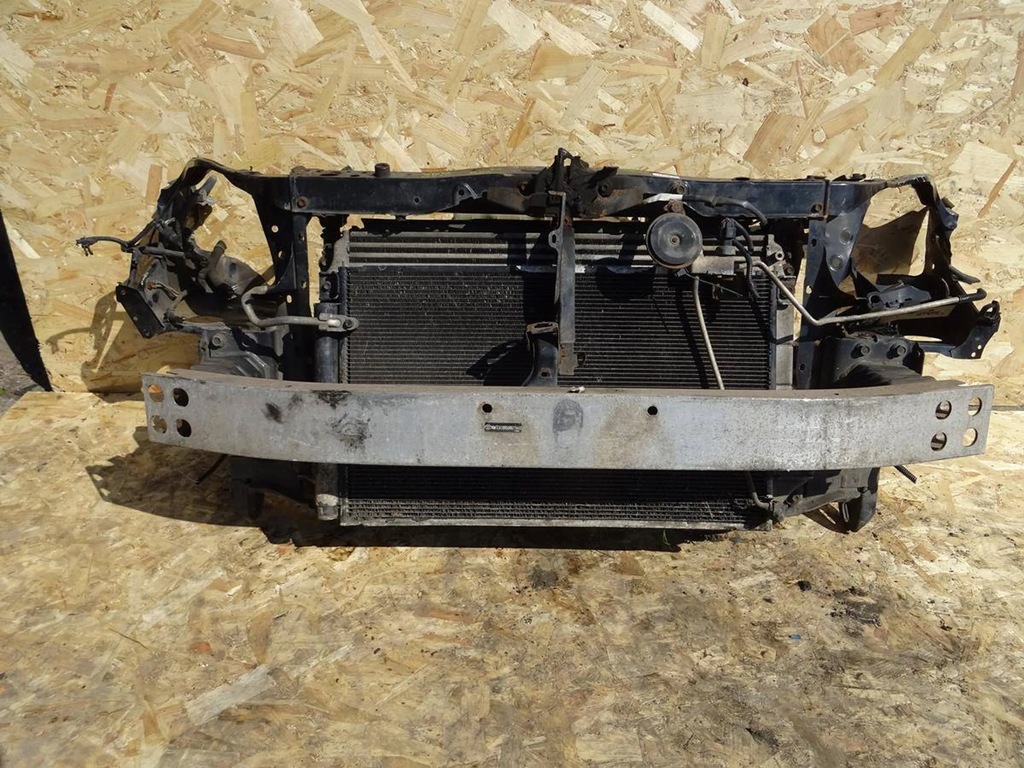 фото №1, Pas передній toyota corolla verso 04-09r 2.2d