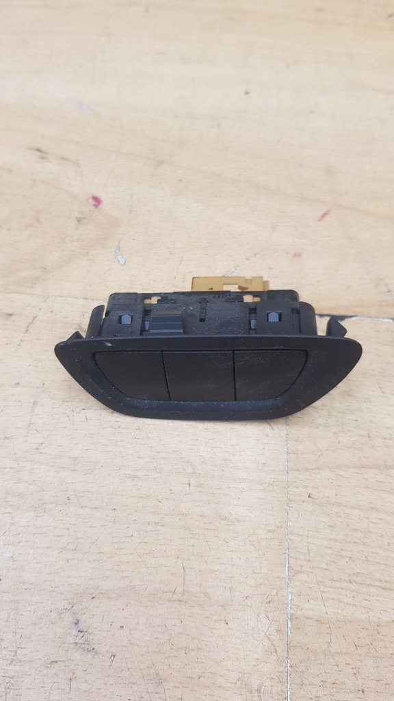 фото №1, Заглушка защита переключателей citroen c5 iii lift