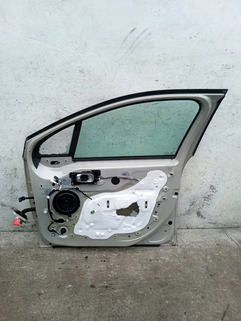 фото №9, Citroen c3 iii lift 20- двері перед передні