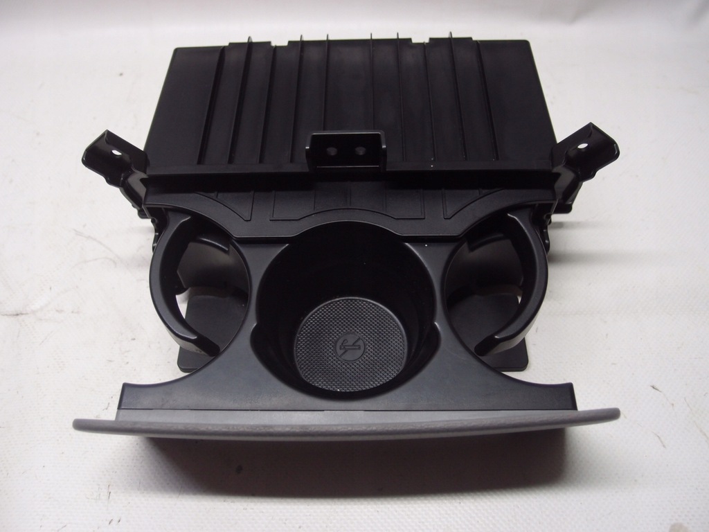 фото №7, Кронштейн na чашки контейнер hyundai h350 2016r