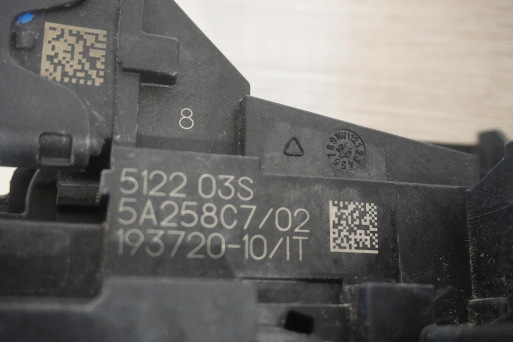 фото №9, Замки soft-close bmw ix i20 5a258c7 7932225