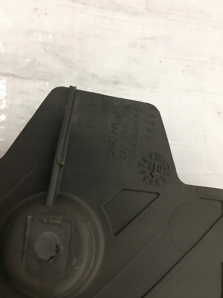 фото №16, Подножка подножка audi a4 b7 8e1864777