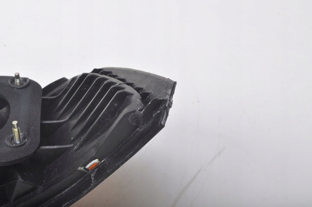 фото №7, Aston martin db7 лампа левая задняя левый задняя