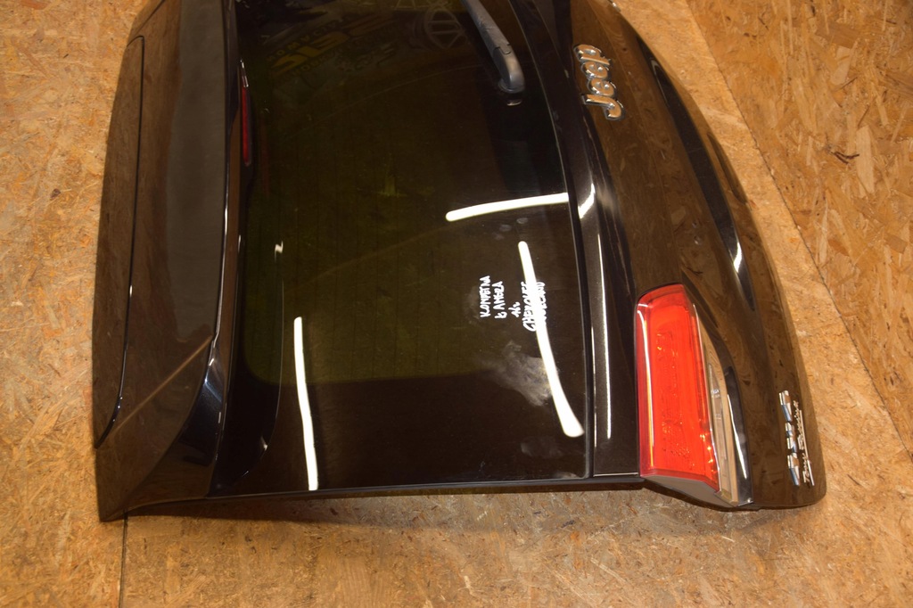 фото №8, Крышка багажника задняя багажника камера лампа jeep grand cherokee wk2 iv overland 14-